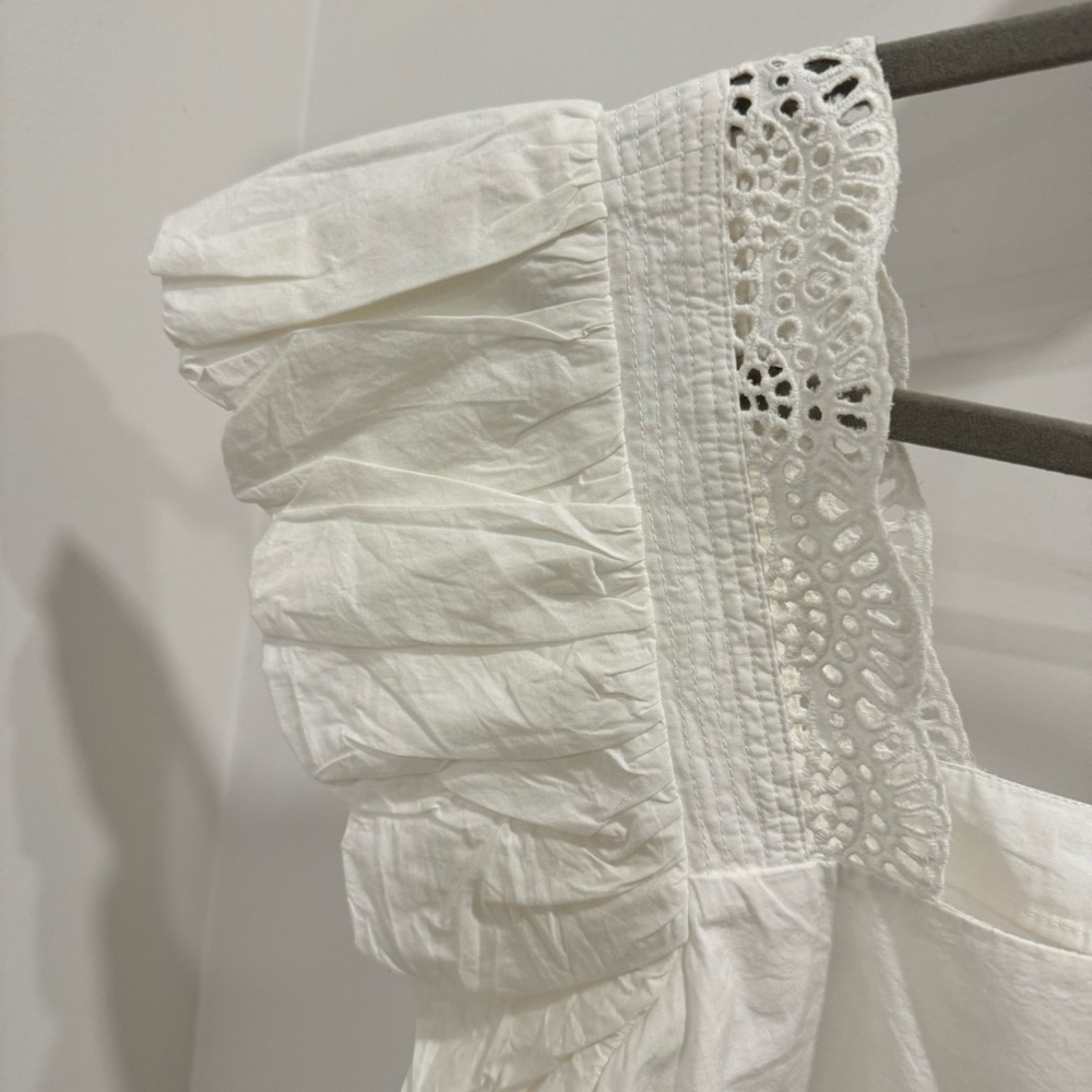 By Anthropologie / White Embroidered
Peasant Top / NWT Size M - Picture 10 of 16